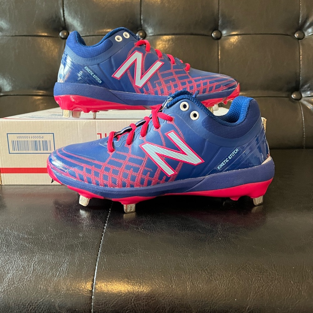 New Balance x Big League Chew Low ‘Blue Raspberry’ Baseball/Softball Cleats NWOT